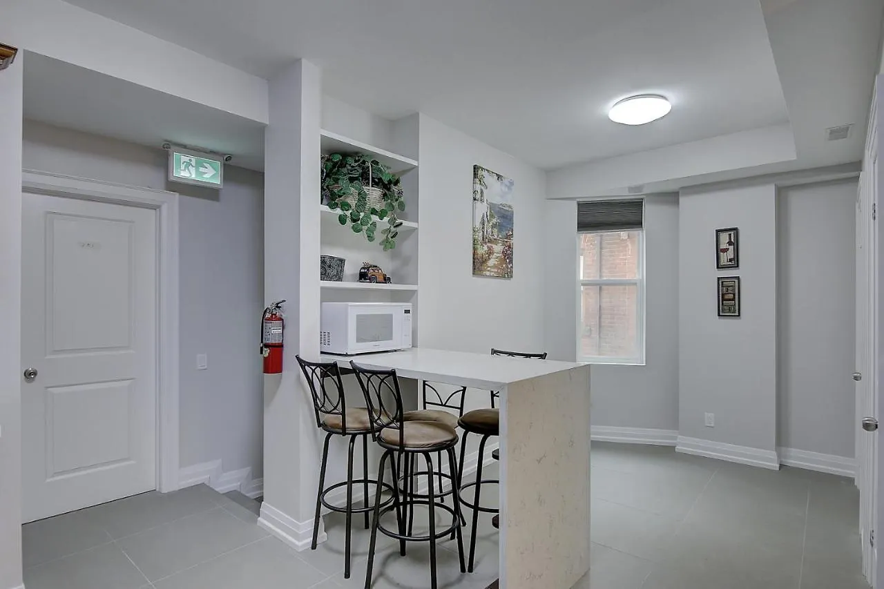 Spadina Guesthouse Toronto